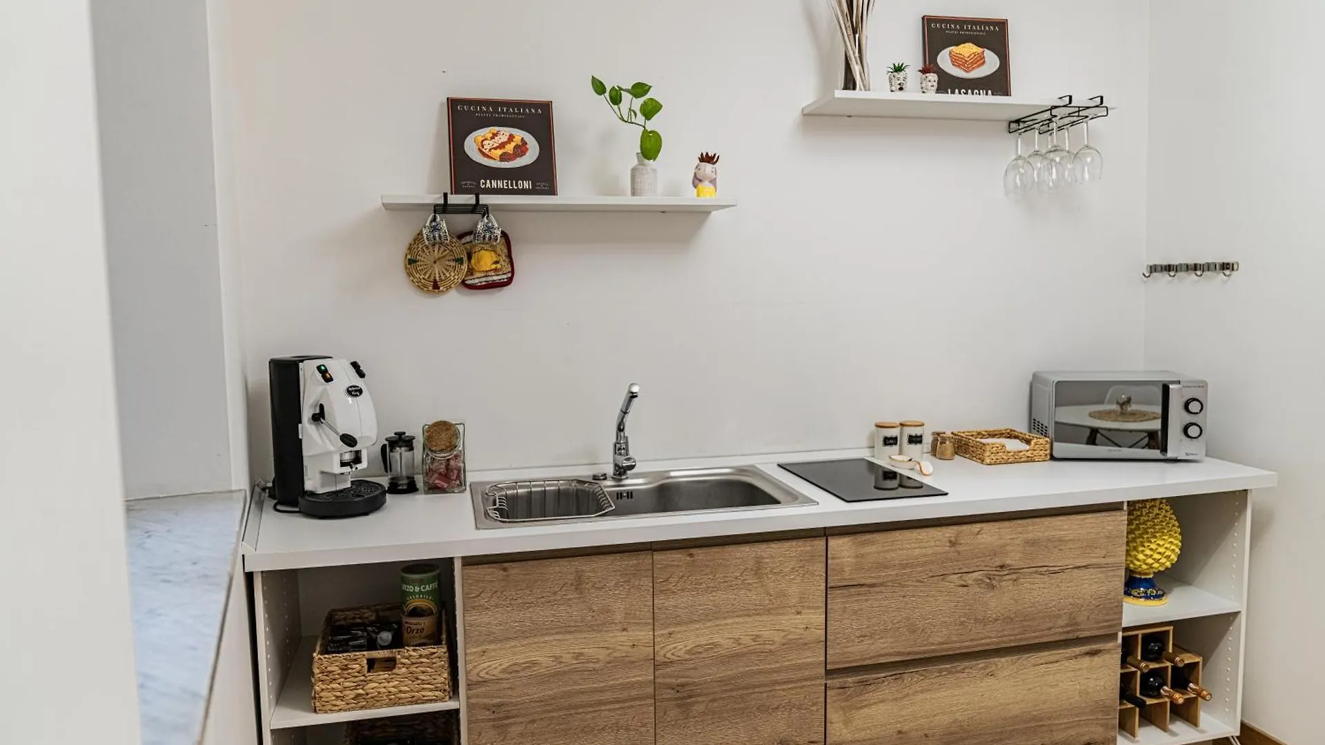 Sant'Eligio Apartments & Rooms Palermo
