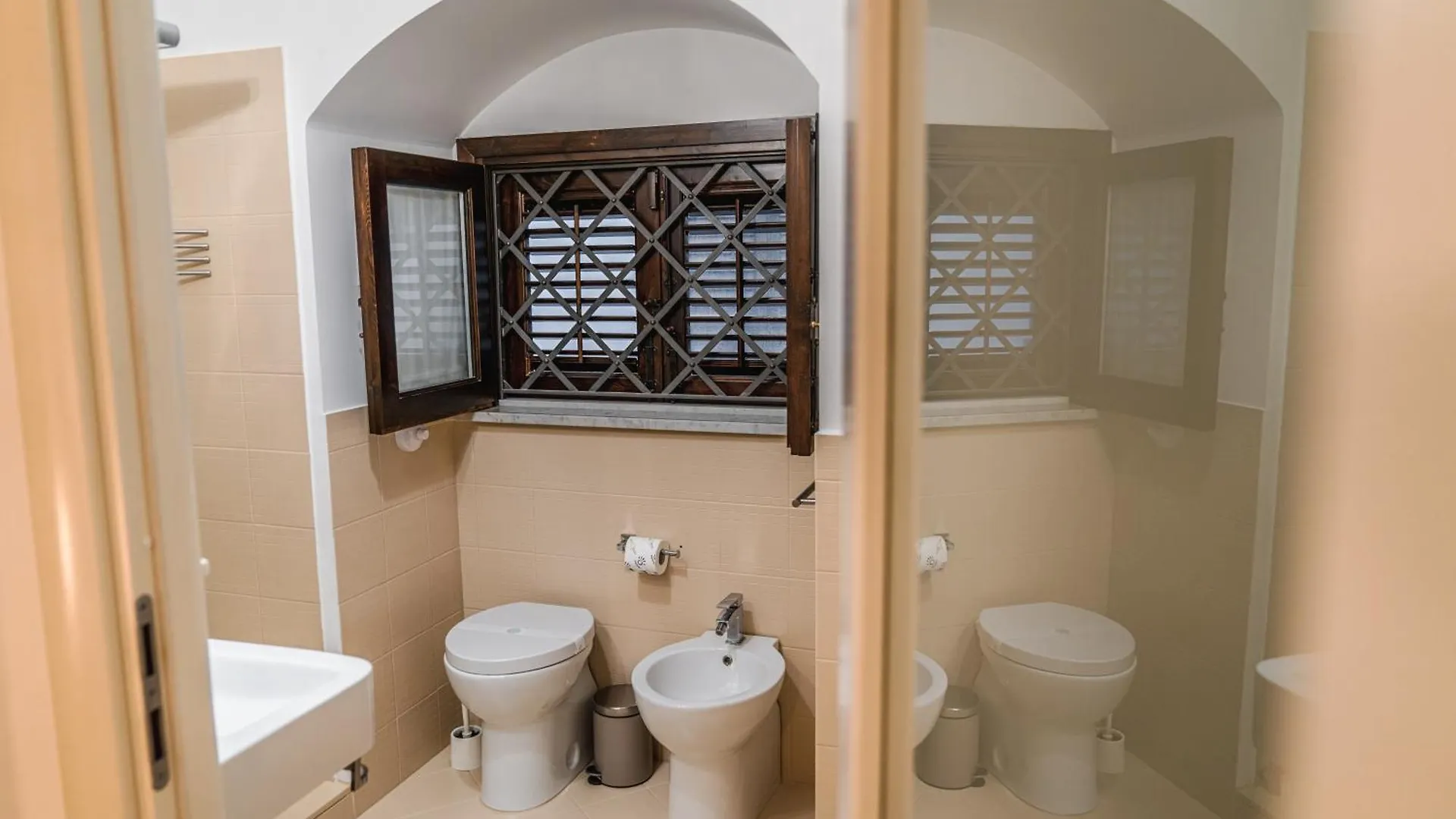 Affittacamere Sant'Eligio Apartments & Rooms Palermo